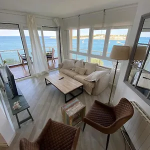 Espectacular Piso De 134m2 En Primera Linea De Mar Appartement